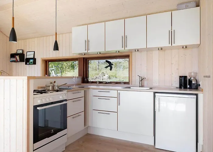 4702-aakirkeby-sondre-landevej-86 Åkirkeby